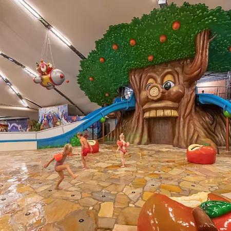 Stacaravan 161 Bongerd 5 Sterren Gezin 5 Personen Maximaal 2 Volwassenen