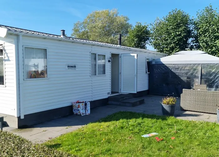 Kamp alanı Stacaravan 161 Bongerd 5 Sterren Gezin 5 Personen Maximaal 2 Volwassenen